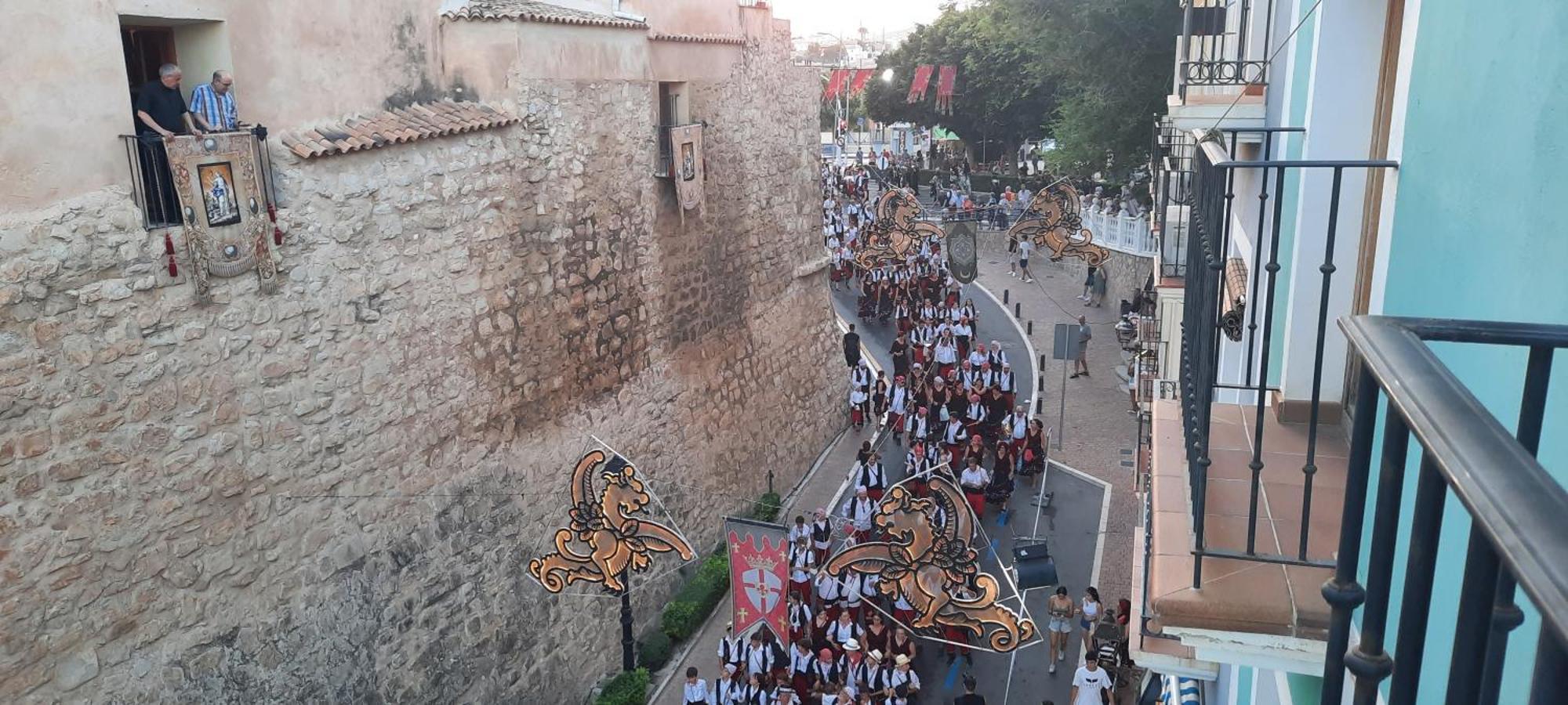 Mu, Apartamento Situada En La Muralla Del Casco Historico 比利亚霍约萨 外观 照片