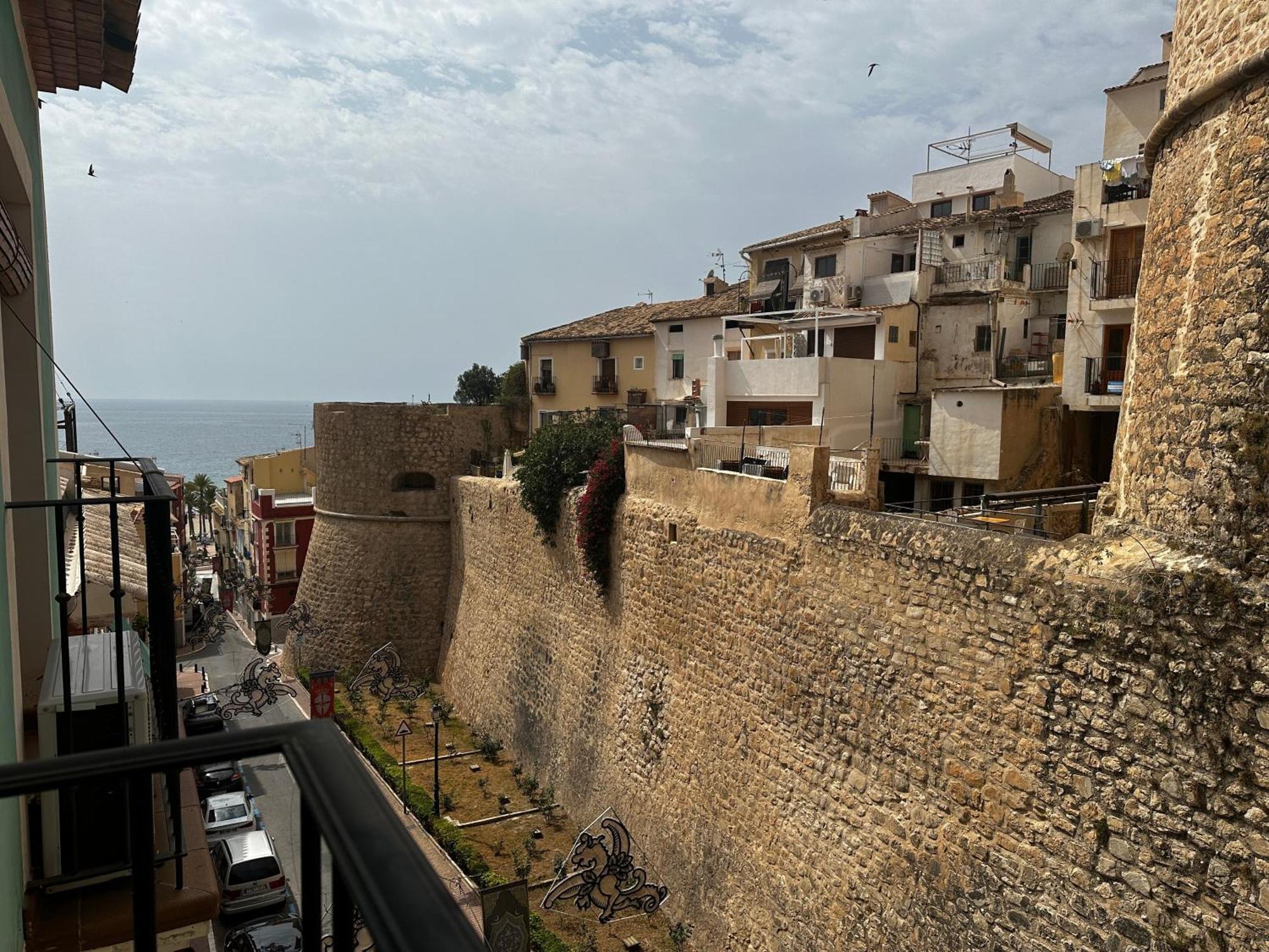 Mu, Apartamento Situada En La Muralla Del Casco Historico 比利亚霍约萨 外观 照片